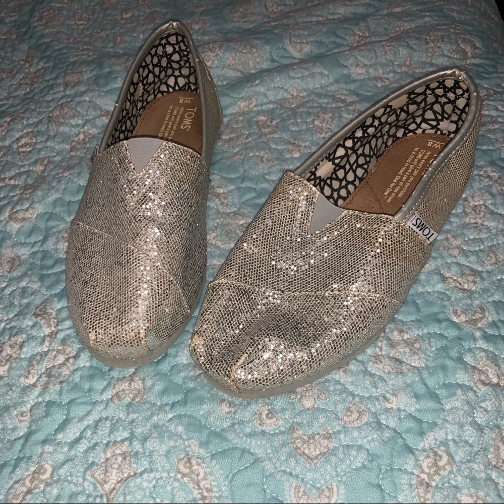 White sparkly Tom shoes